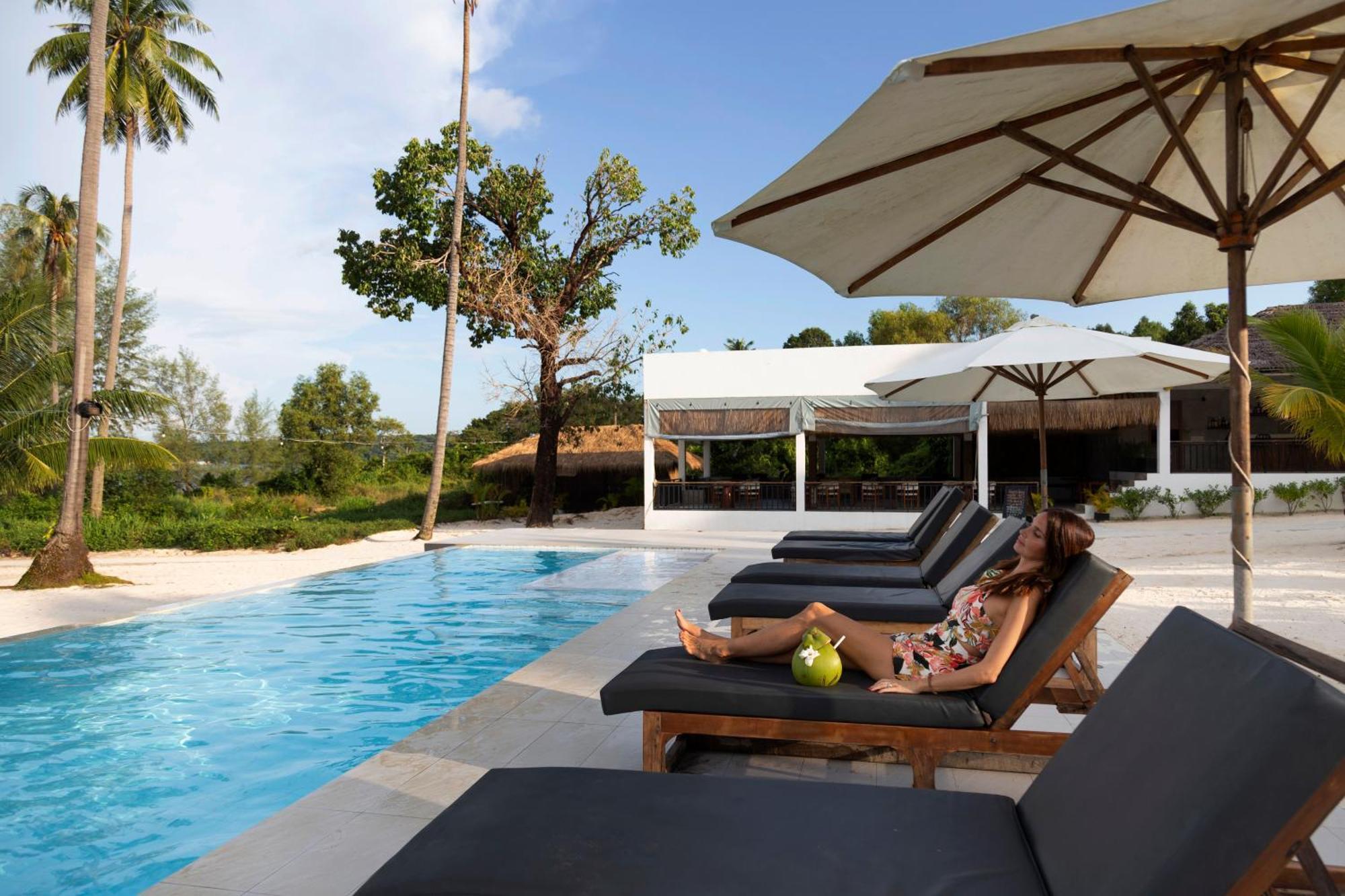 Hotel Anaya Koh Rong Pagoda Beach Esterno foto